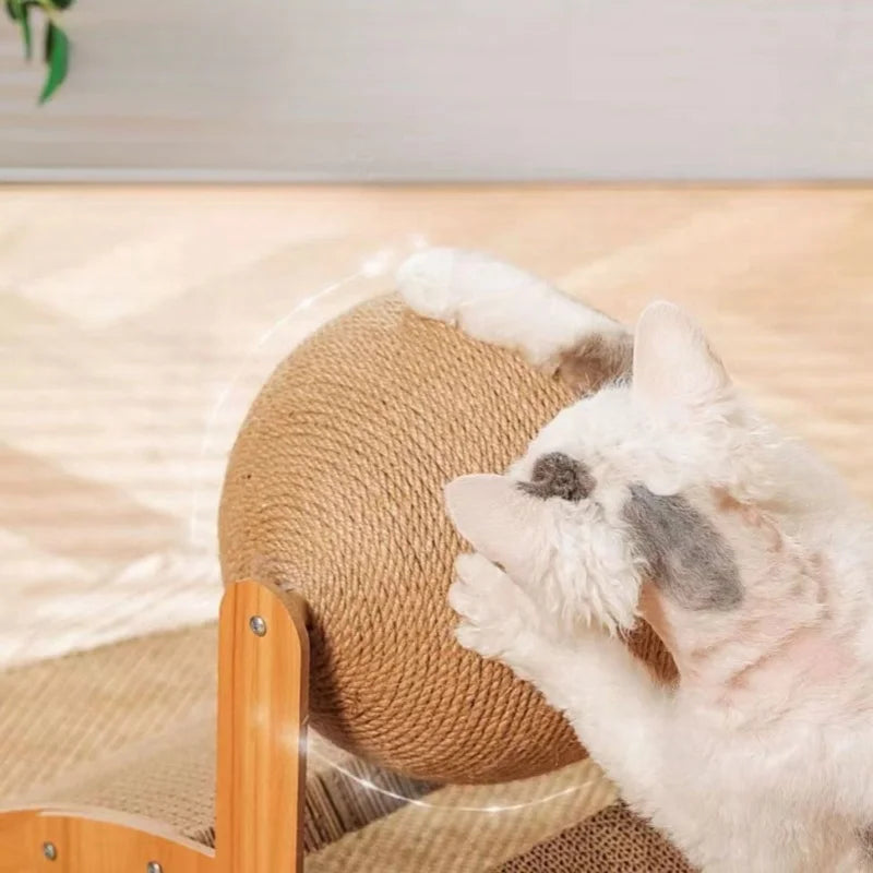 Le Plateau à Patounes — Griffoir en bois avec balle pour chat