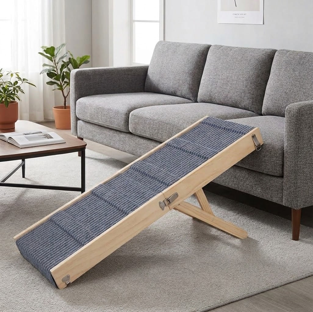 La Passerelle — Rampe en bois pliable pour chien et chat