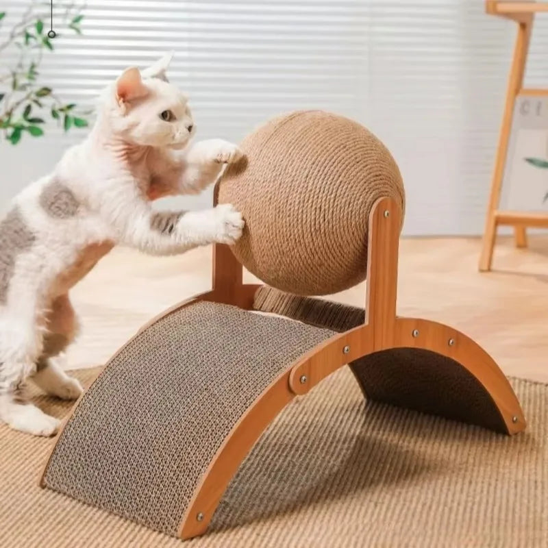 Le Plateau à Patounes — Griffoir en bois avec balle pour chat