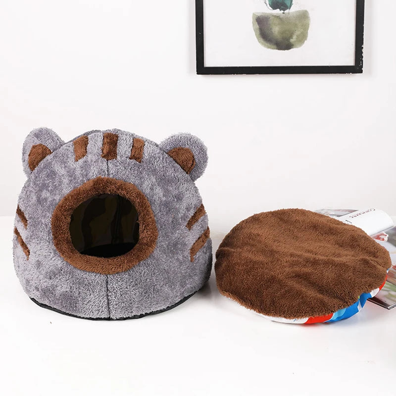 OursCozy — Nid douillet en forme d'ourson pour chat